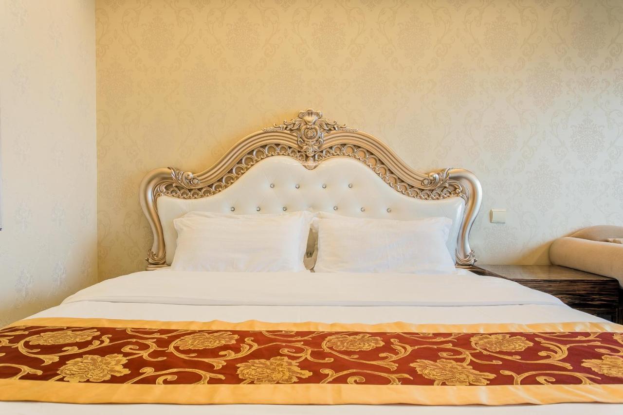 Grand Continental Apartment Гуанчжоу Екстер'єр фото